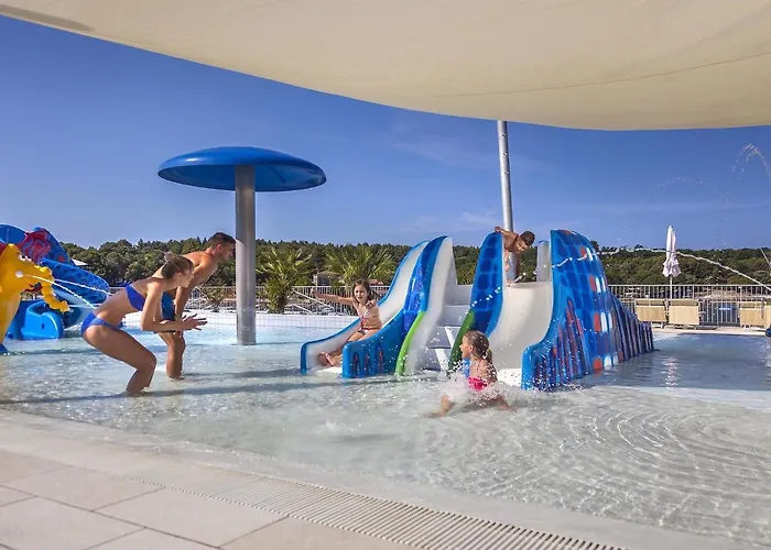 Vakantiehuis Holiday Camping Lanterna By Interhome *