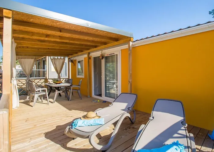 Holiday Camping Lanterna By Interhome