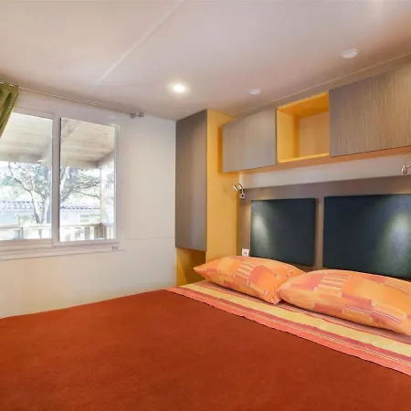 Casa vacanze Holiday Camping Lanterna By Interhome